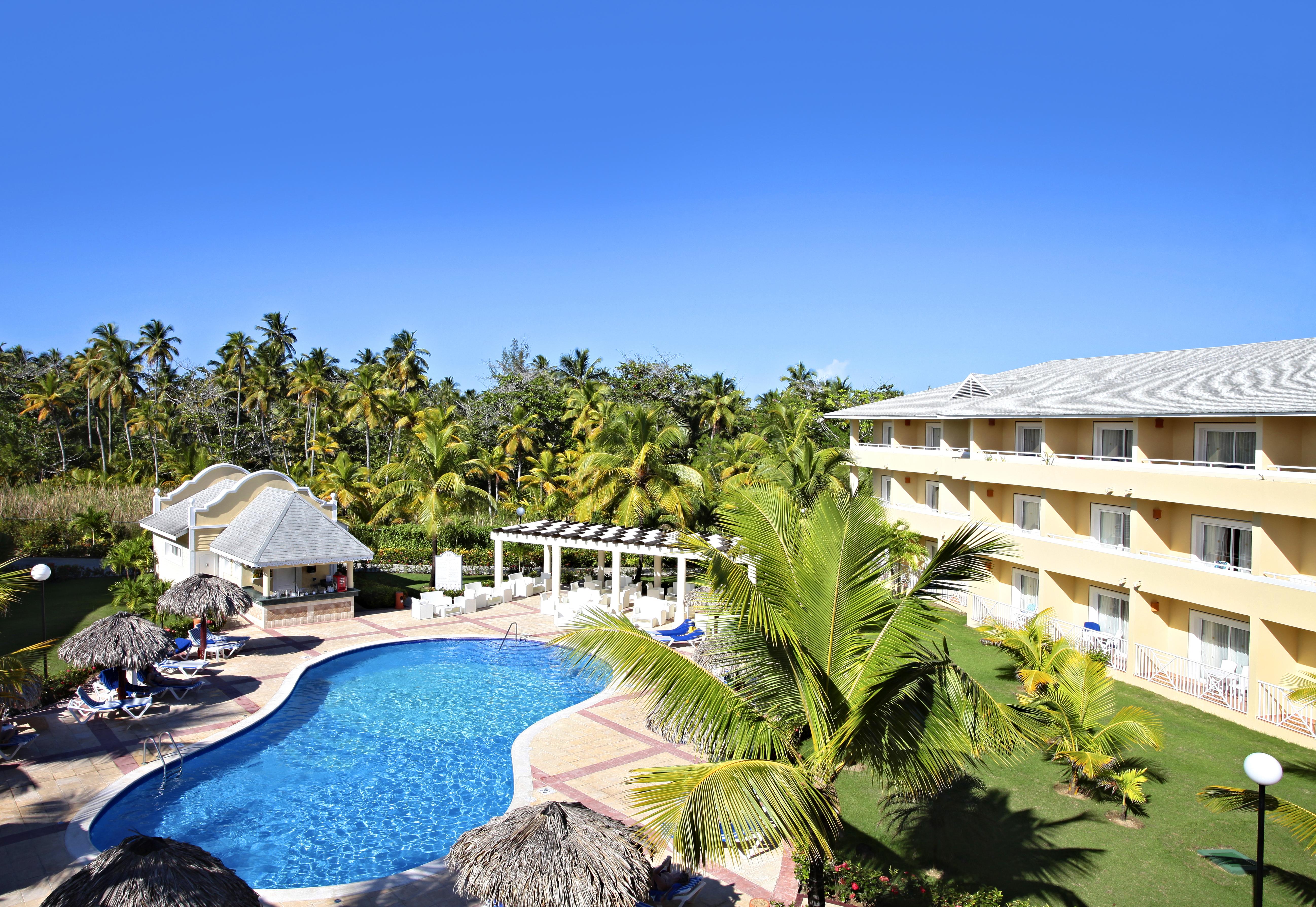 บาเอีย ปรินซิเป ลักชัวรี เอล ปอร์ติโย - ออล อินคลูซีฟ  Hotel ลาสแตร์เรนาส ภายนอก รูปภาพ